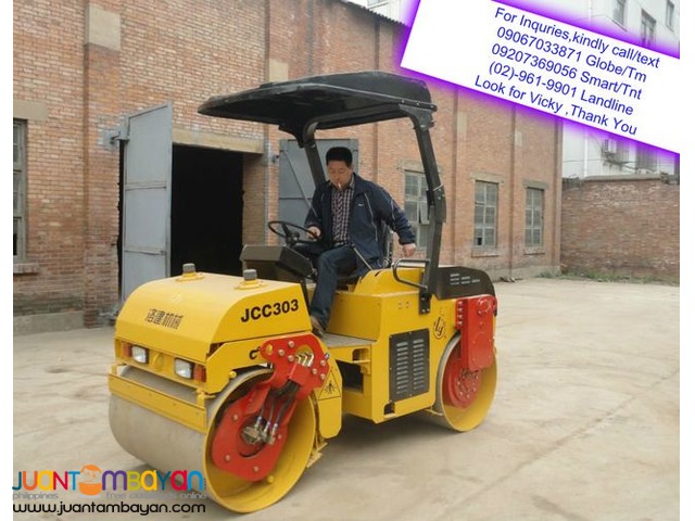 GYD031 Road Roller