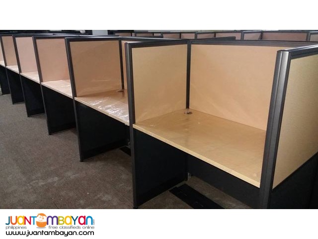 Brand New Modular Office Cubicle / Partitions with Tables