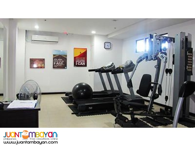 3BR with balcony,wifi,cable ready,free housekeeping,parking