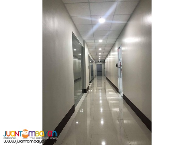 Office and Commercial for rent in Business park Ayala 