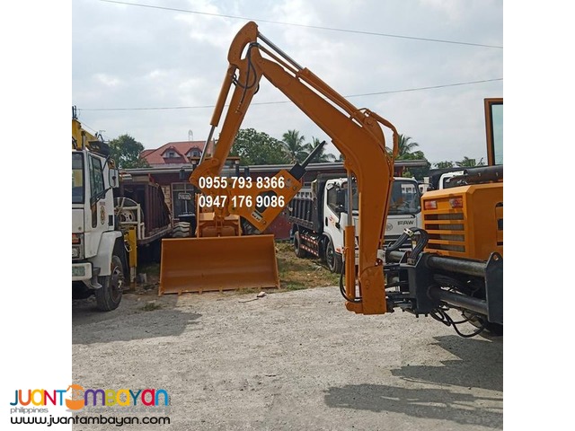 HQ25-30 BACKHOE LOADER .30 / 1.5 - 1.7 m³ Capacity (with fan)