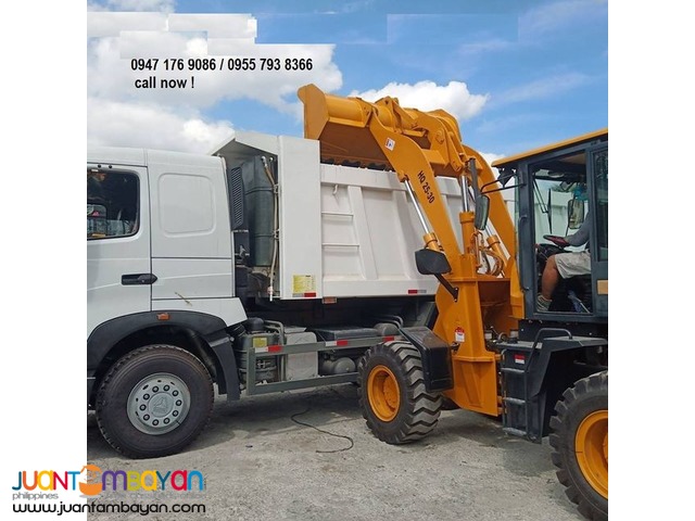 HQ25-30 BACKHOE LOADER .30 / 1.5 - 1.7 m³ Capacity (with fan)