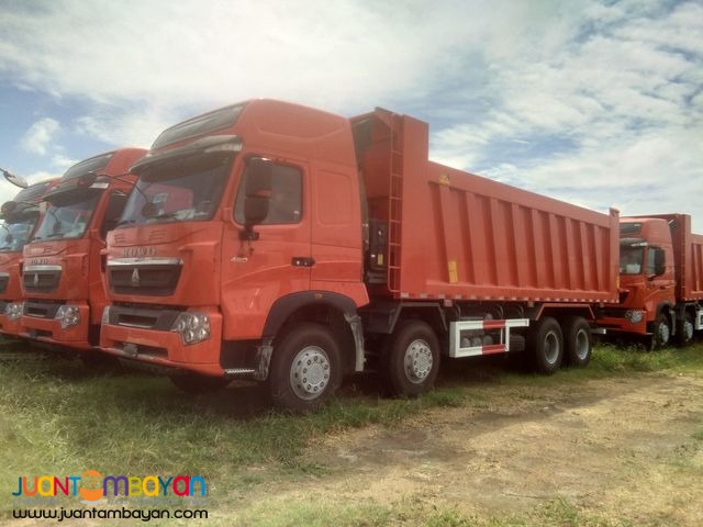 Sinotruck Howo T7 12 wheeler Dump Truck