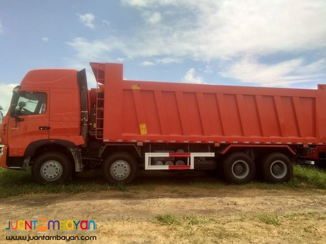 Sinotruck Howo T7 12 wheeler Dump Truck