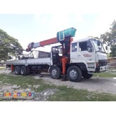 Hyundai Hydraulic crane 12 wheeler 10 tons capacity