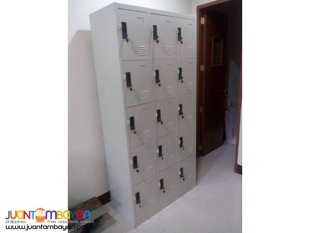 15 DOOR LOCKER 