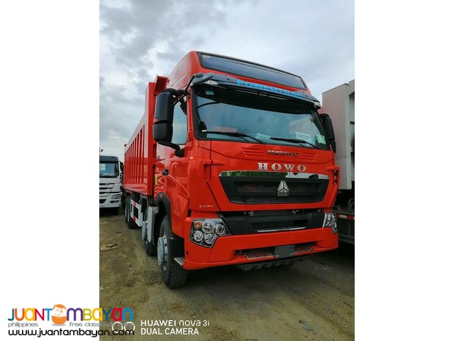 12-WHEELER DUMP TRUCK