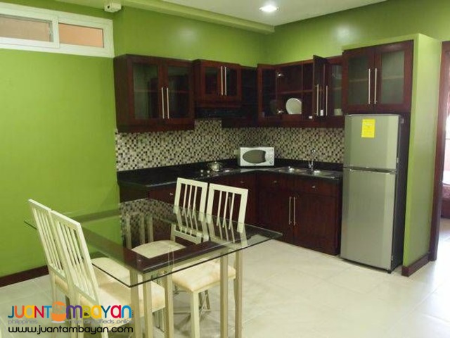 Residential 2 Bedrooom Executive with Walk-in Closet near Ayala