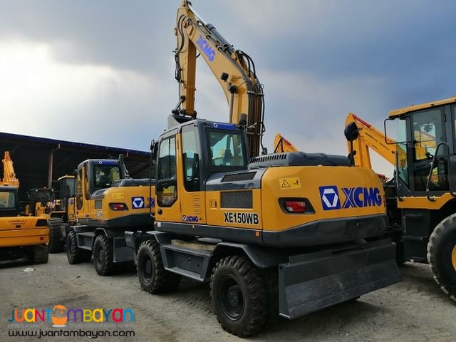 WHEEL TYPE BACKHOE 1/2 BUCKET CAPACITY     