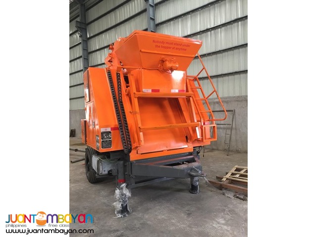 SELF FEEDING MIXER WITH CONCRETE PUMP
