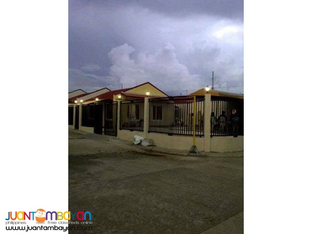 180 sqm Corner Lot with house in Deca Homes