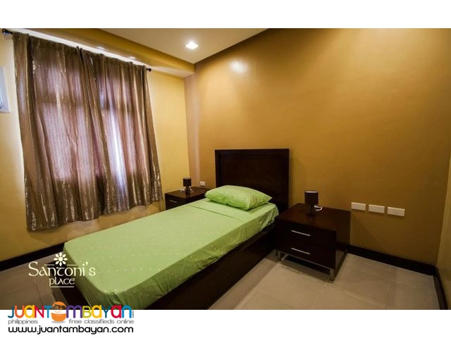 3 Bedroom Deluxe Unit in Santonis Place near Gagfa
