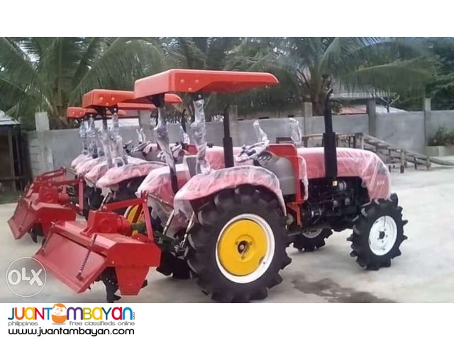 AGRIMAC WORLD FARM TRACTOR 454G