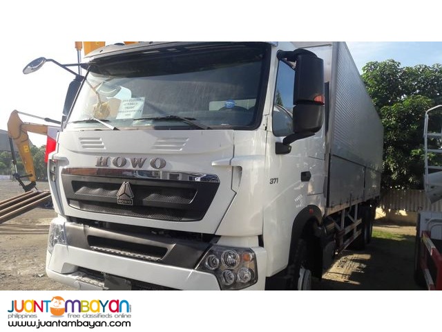 HOWO 10 WHEELER WING VAN 3.6M