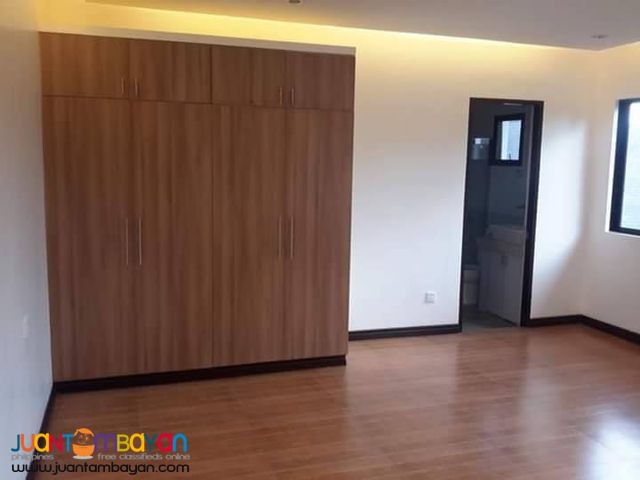 House and Lot For Sale in Royale Tagaytay Estates