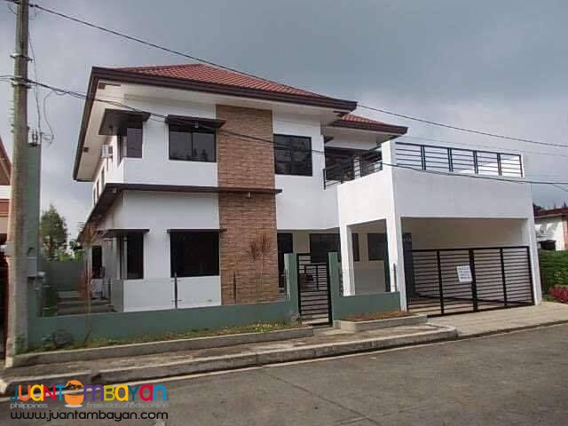House and Lot For Sale in Royale Tagaytay Estates