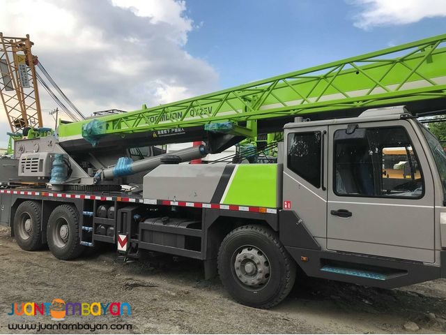  BRAND NEW MOBILE CRANE QY25 ZOOMLION 25 TONS