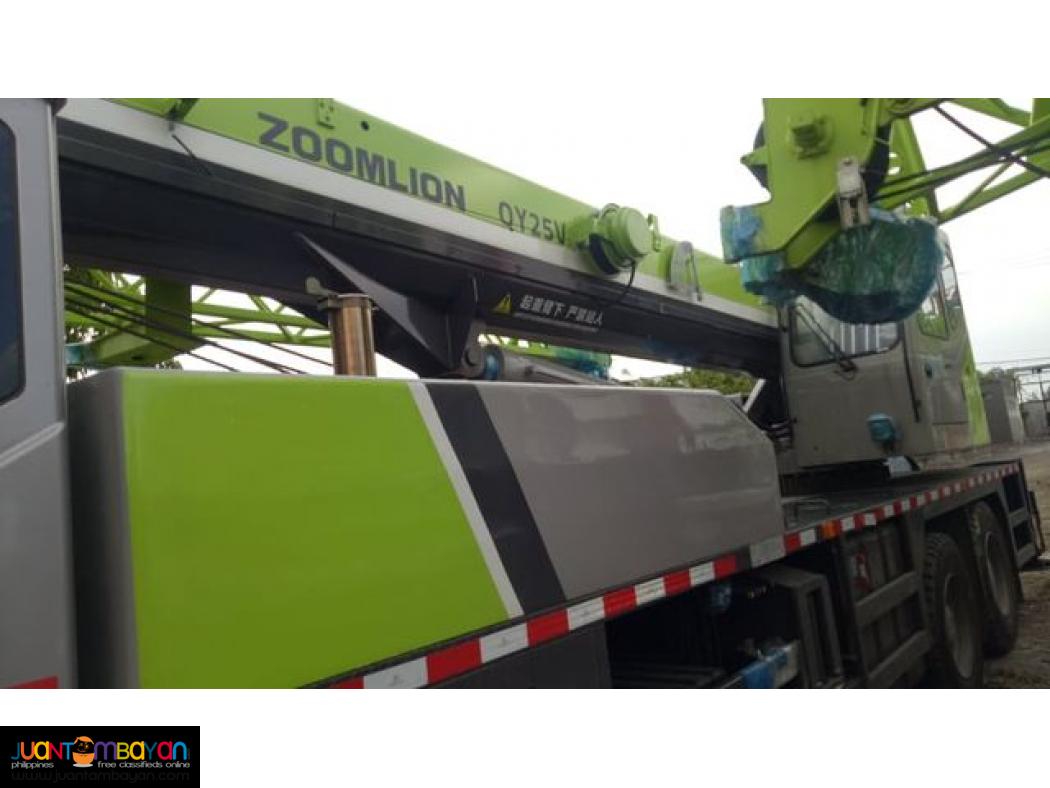 ZOOMLION QY25 TRUCK CRANE