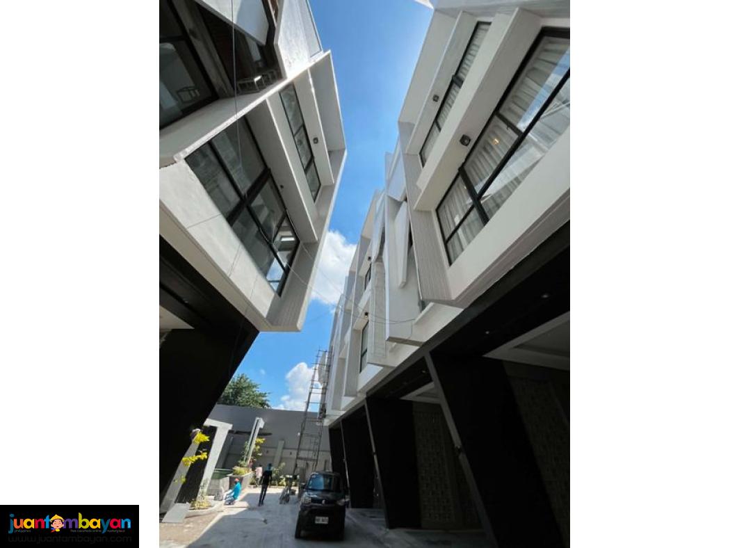 QC 4 BR townhome for sale near Fishermall