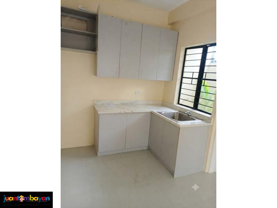 QC RFO 2 BR Townhouse in Congressional Village!!! Project 8