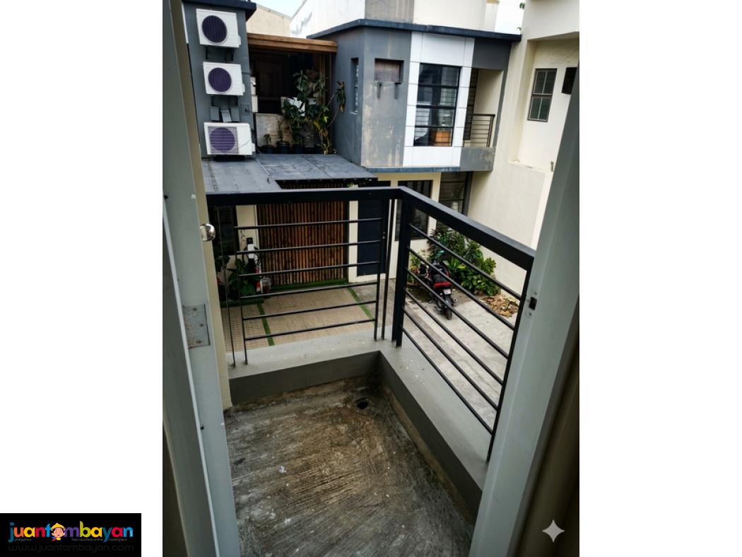 QC RFO 2 BR Townhouse in Congressional Village!!! Project 8