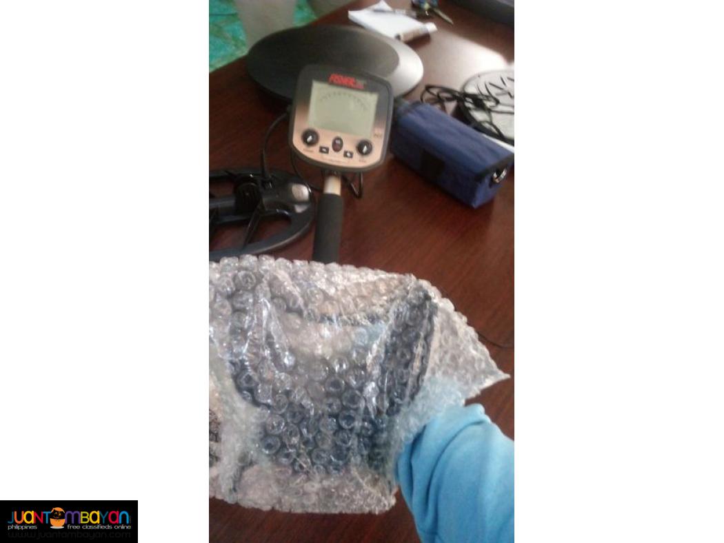 Gold and Metal Detector Fisher Gold Bug