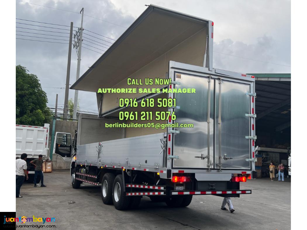 10-wheeler wing van 32ft sinotruk howo nx brand new for sale