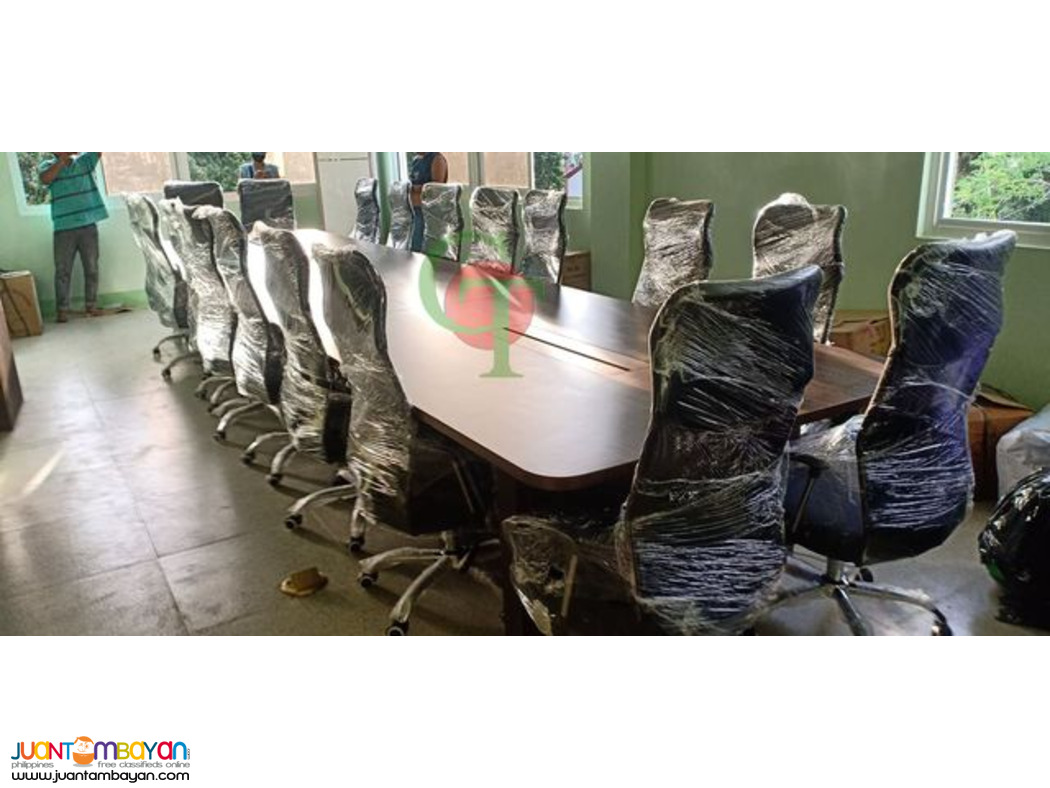 Meeting Table / Conference Table