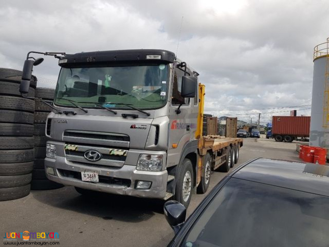 Hyundai Self Loader Truck 25 tons
