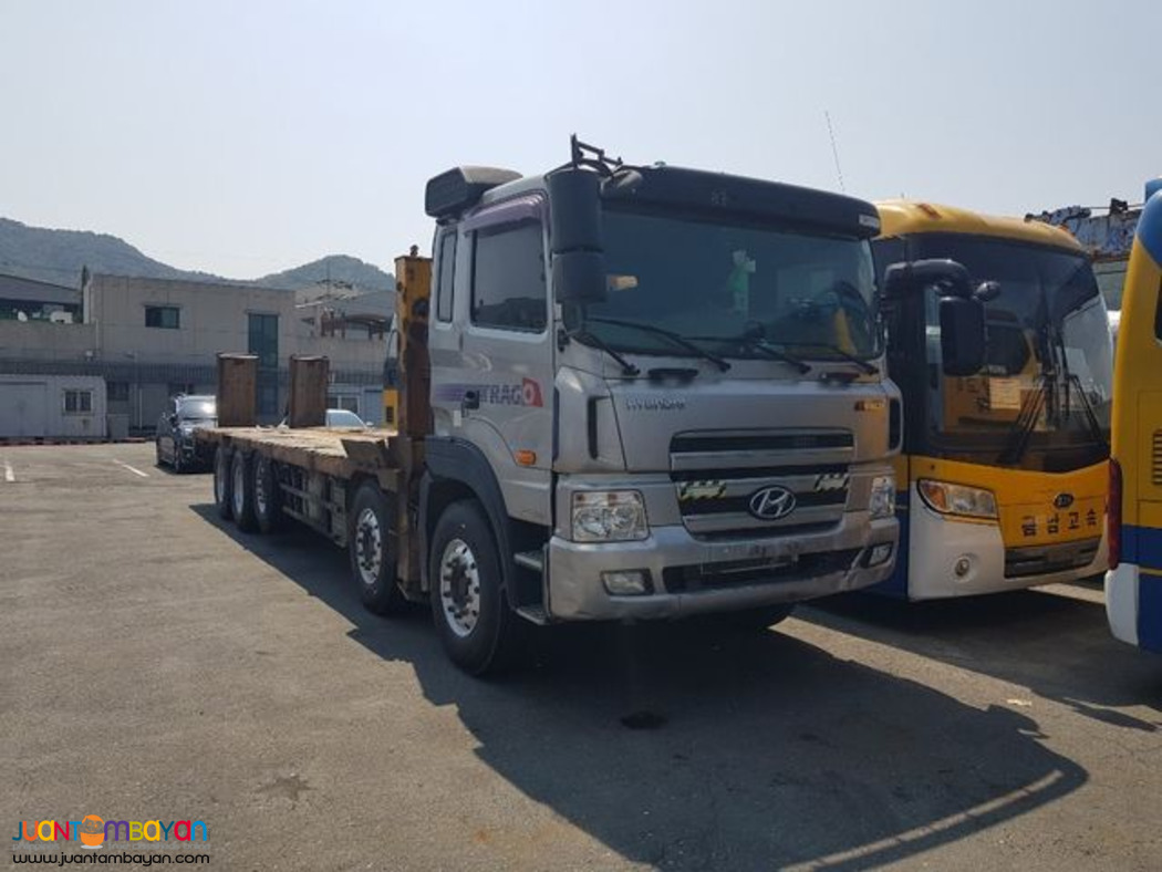 Hyundai Self Loader Truck 25 tons