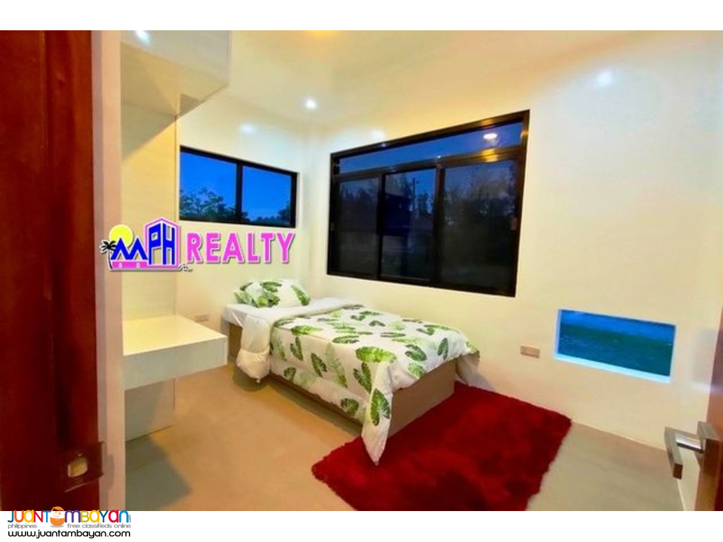 MOLAVE HIGHLANDS - FOR SALE 4 BR HOUSE IN CONSOLACION, CEBU