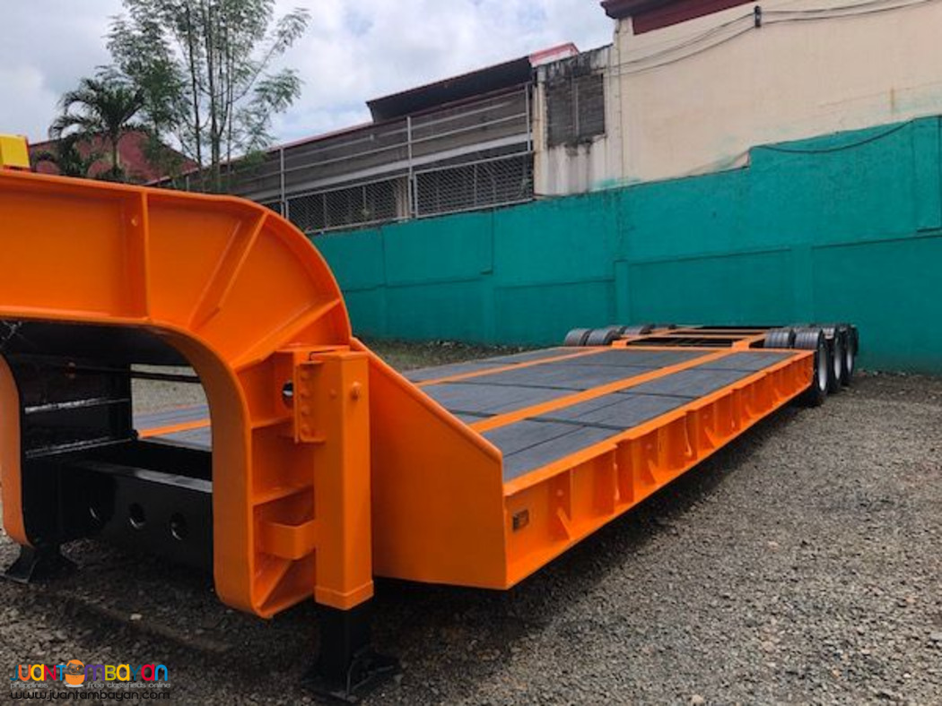 LOWBED TRAILER FOR BACKHOE