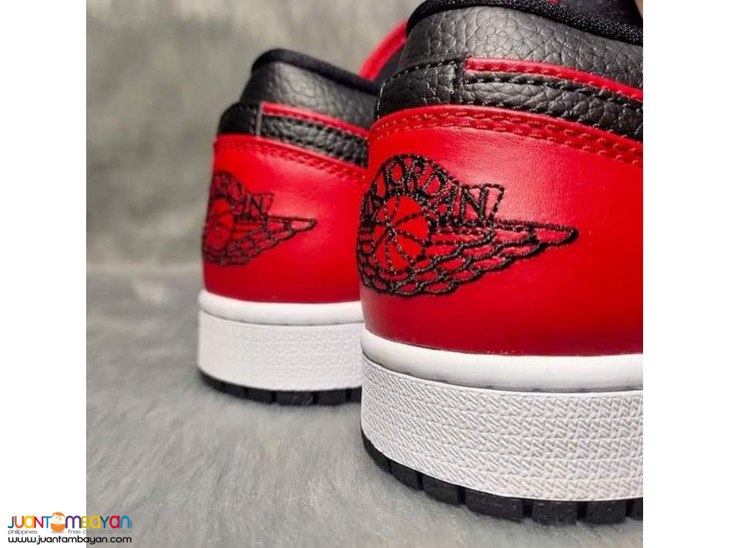 reverse banned jordan 1