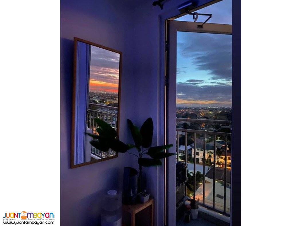 Las Pinas for sale 1 BR condo beside SM Southmall at South Residences