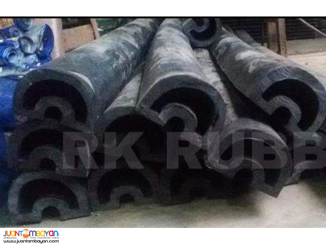 DIRECT MANUFACTURER OF DTYPE RUBBER DOCK FENDER