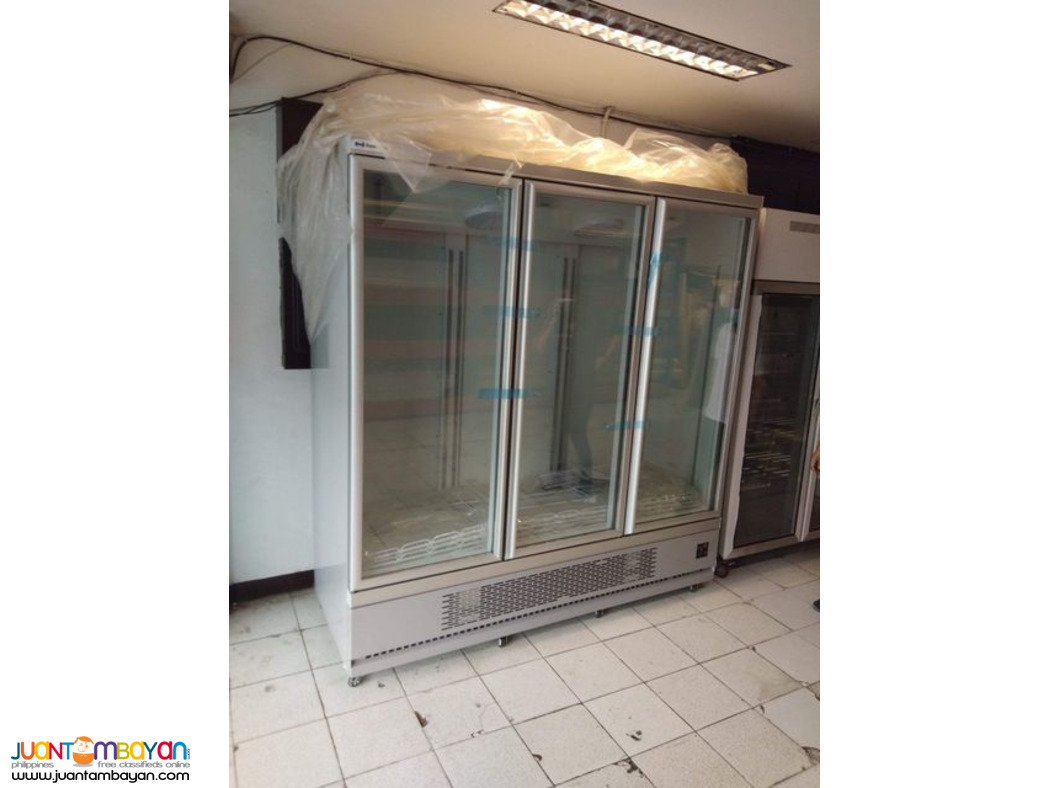 BRANDNEW (3 DOOR) UPRIGHT DISPLAY FREEZER
