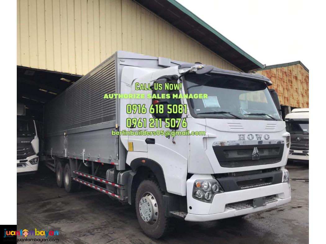 32ft wing Van 10-wheeler sinotruk howo a7 / t7 brand new for sale
