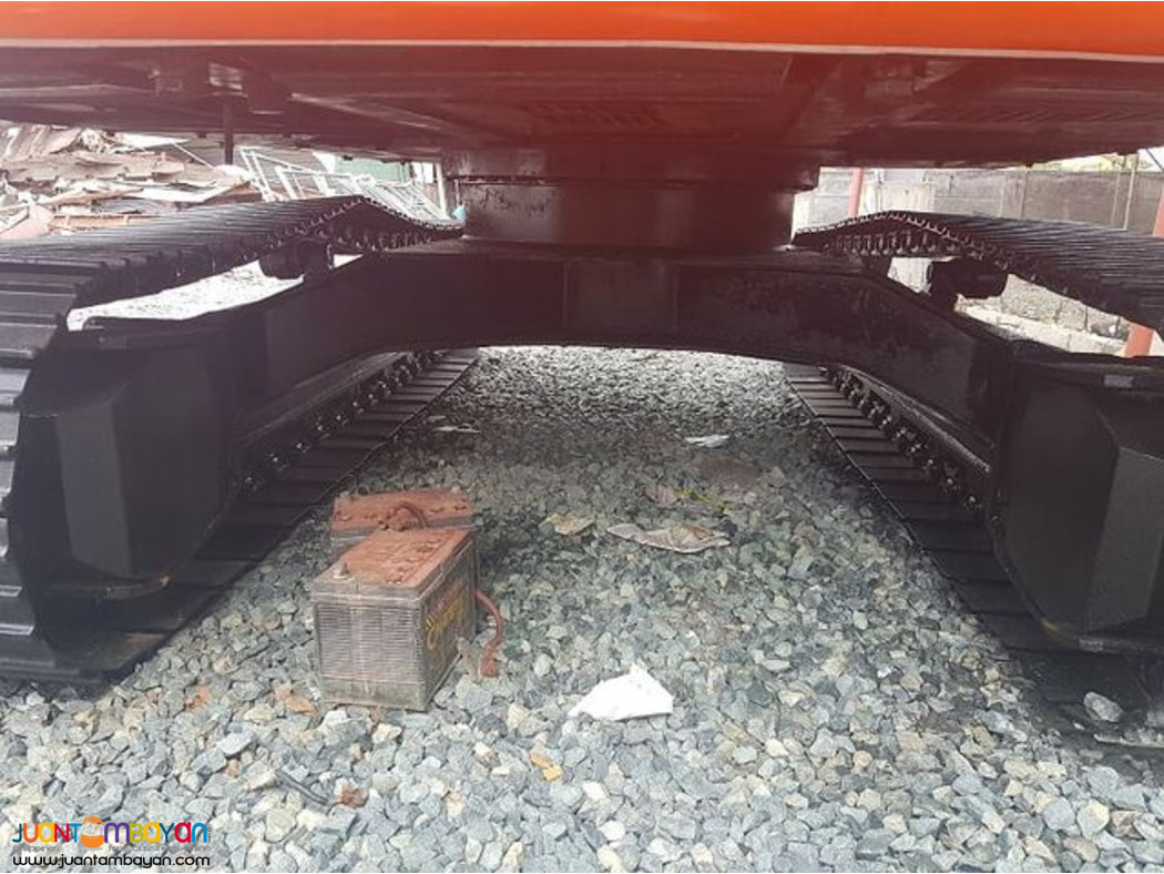 BACKHOE EXCAVATOR HITACHI EX120-2