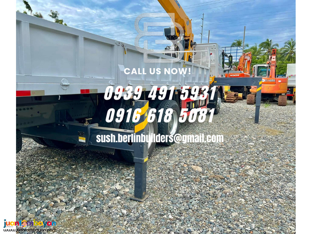 6.3 TONS CARGO BOOM TRUCK 10 WHEELER sinotruk HOWO A7