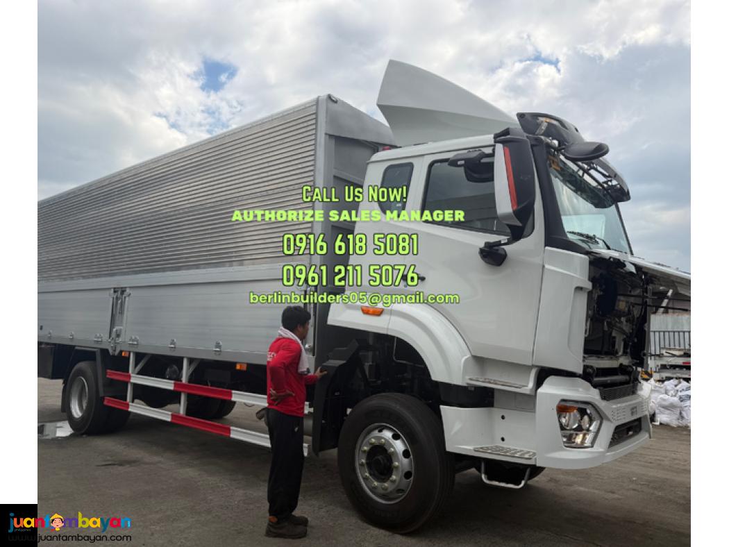 6 wheeler wing van sinotruk brand new for sale