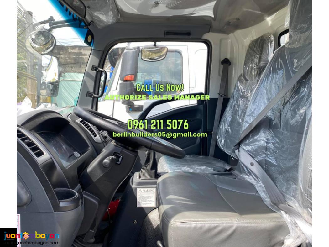 6 wheeler 4kl 4x2, 4x4 fuel truck sinotruk homan brand new for sale