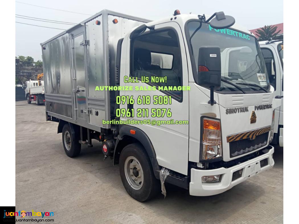 4 WHEELER CLOSED VAN SINOTRUK HOMAN BRAND NEW FOR SALE