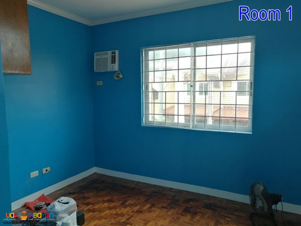 Vista Riva Townhouse in Zapote Las Pinas Commercial Area for Sale