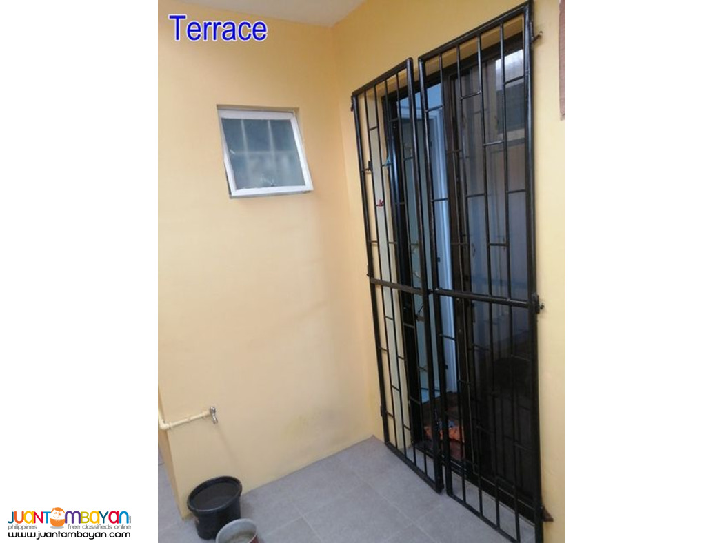 Vista Riva Townhouse in Zapote Las Pinas Commercial Area for Sale