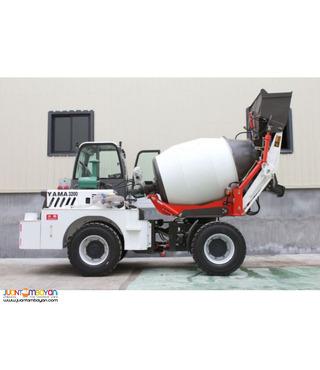 Self loading mixer 2.4m³