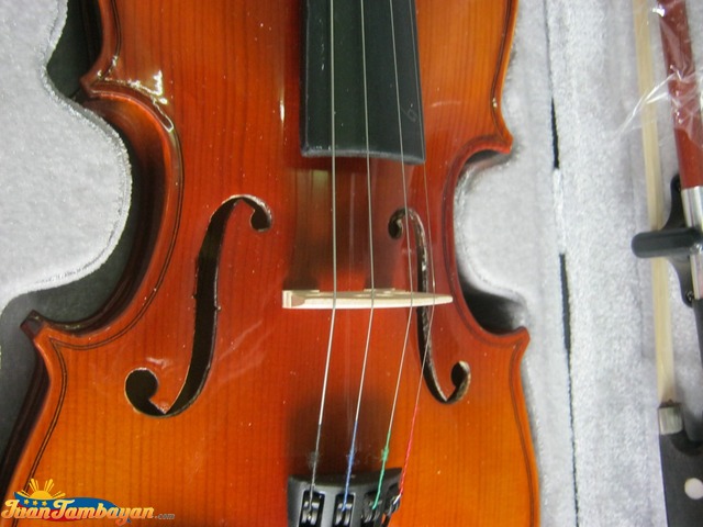 Violin For Sale Brand New With Freebies +639176362749