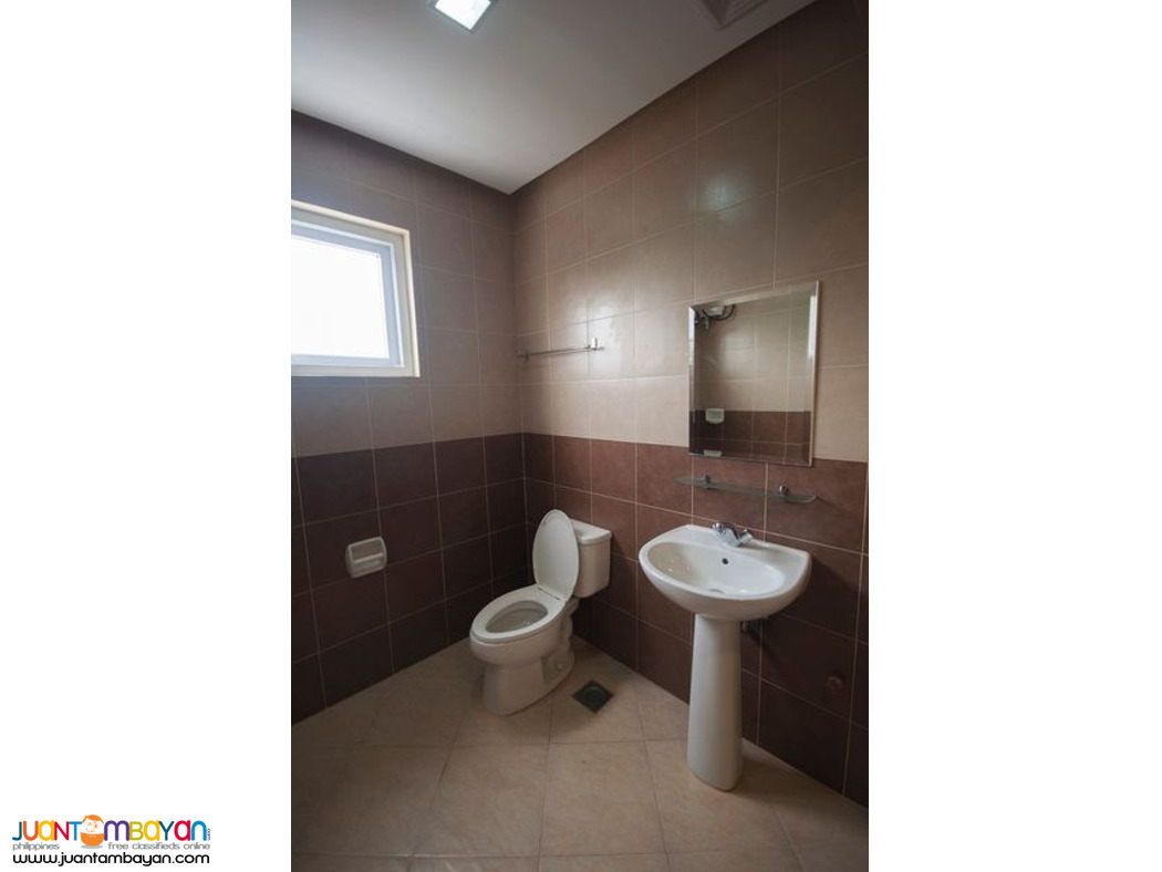 Santoni's Place 2 BR 80sq.m For Rent with Parking,Wifi 