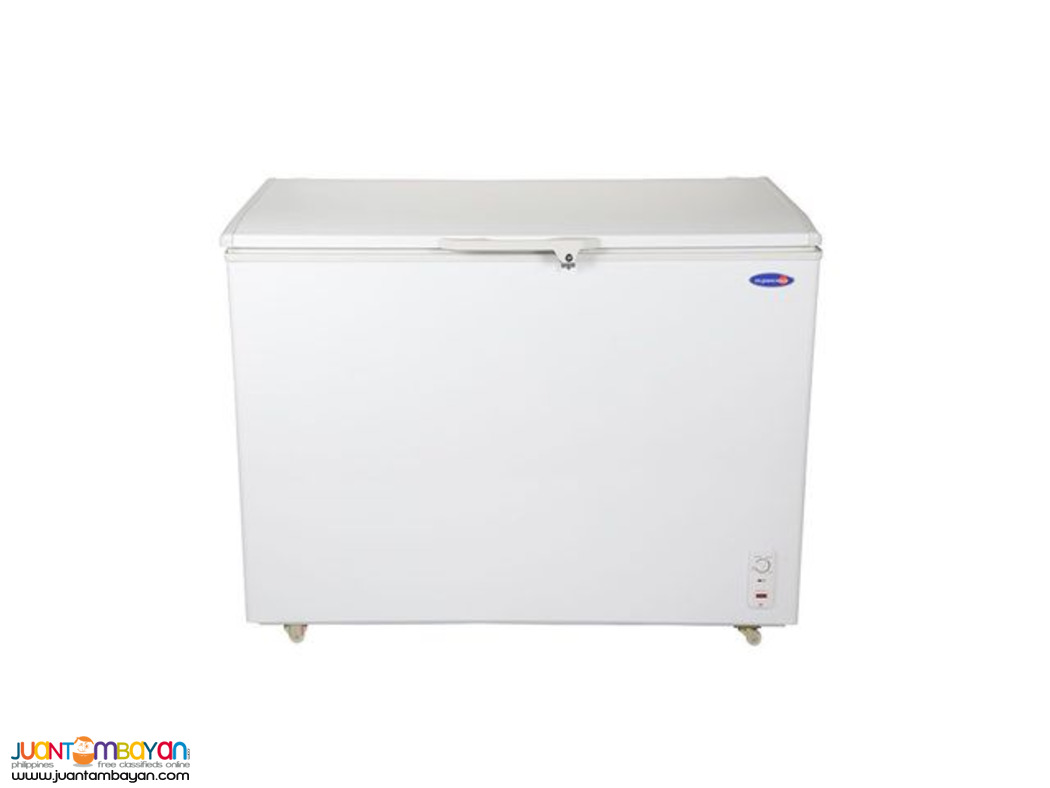 10 Cu. Ft. Fujidenzo Dual Function Solid Top Chest Freezer/Chiller