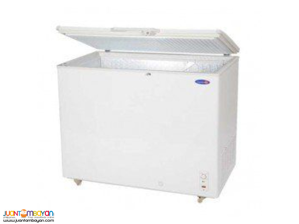10 Cu. Ft. Fujidenzo Dual Function Solid Top Chest Freezer/Chiller