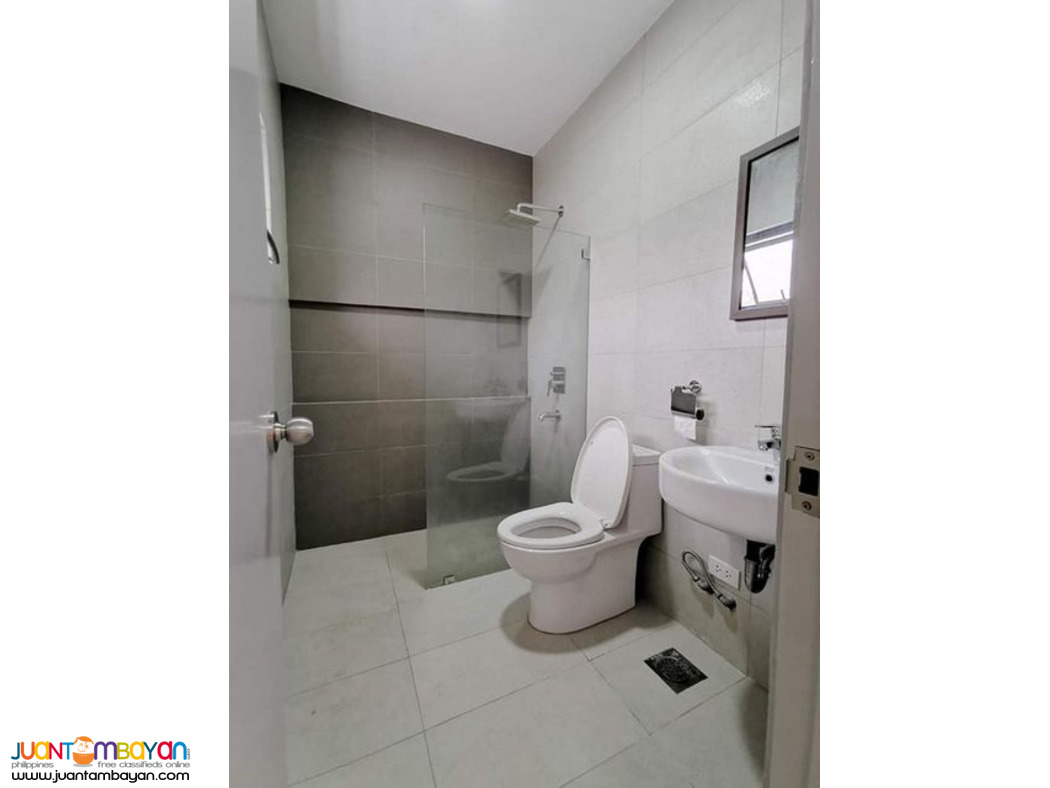 eLEGANT HOUSE & LOT FOR SALE IN BANAWA CEBU 